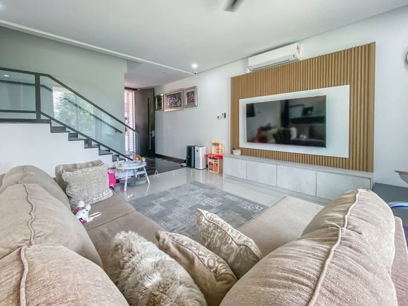 3-storey Terraced House for Sale in Denai Alam (Shah Alam) - Ashraff Daniel - PropertyGuru.com.my