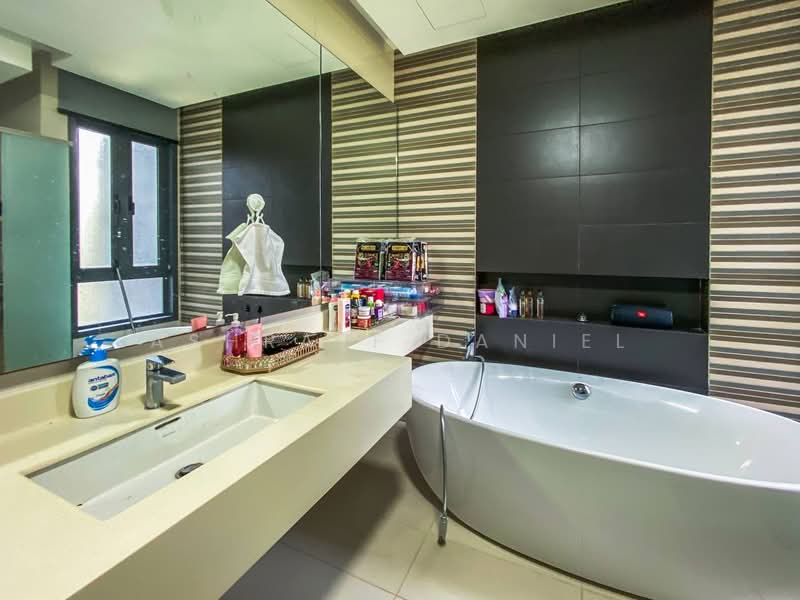 3-storey Terraced House for Sale in Denai Alam (Shah Alam) - Ashraff Daniel - PropertyGuru.com.my