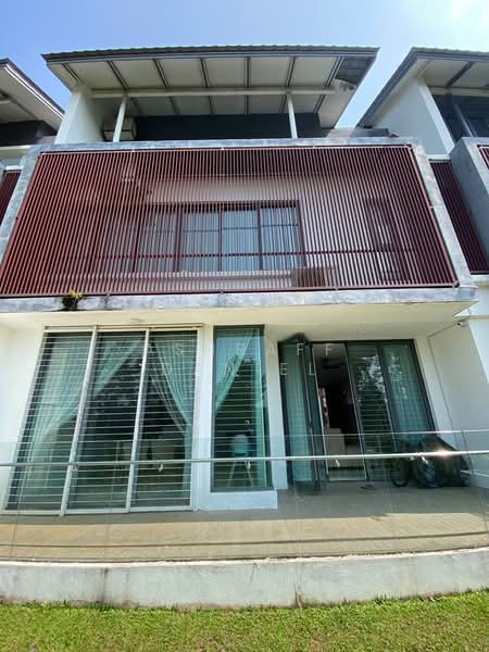 3-storey Terraced House for Sale in Denai Alam (Shah Alam) - Ashraff Daniel - PropertyGuru.com.my