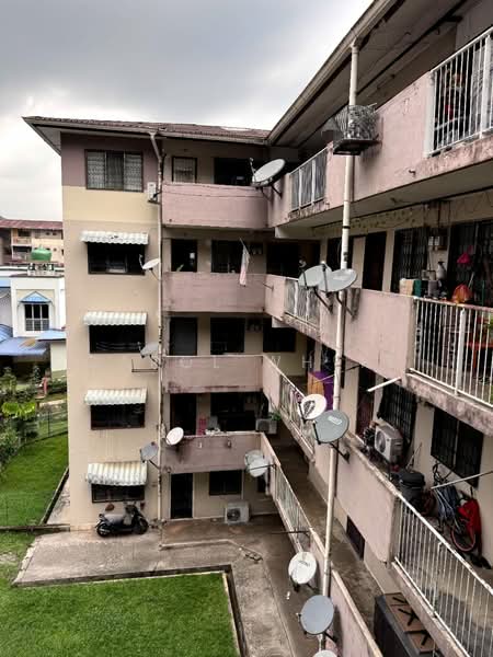 Rumah Flat untuk Dijual di Seksyen 4 Wangsa Maju Flat - Carol White - Exterior - PropertyGuru.com.my