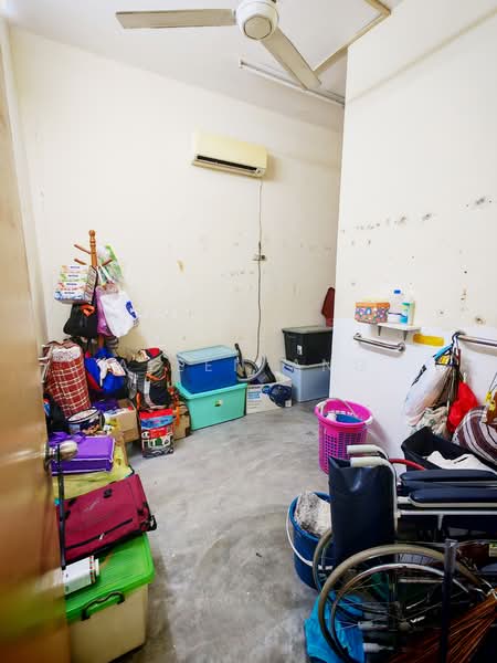 2-storey Terraced House for Sale in Taman Puncak Perdana (Shah Alam) - Allen Ang - Interior - PropertyGuru.com.my