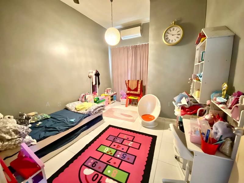 For Sale - TTDI Grove