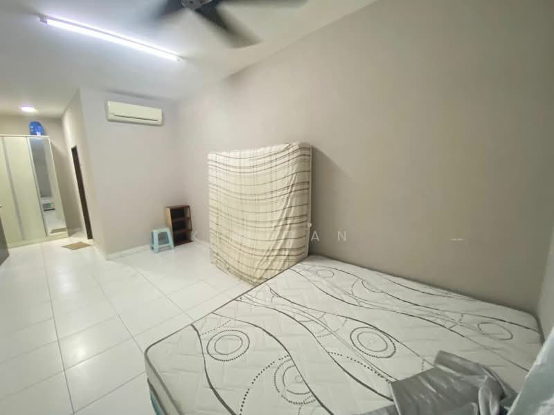 Condominium for Rent at Elit Heights @ Bayan City - Kim Tan - Bedroom - PropertyGuru.com.my