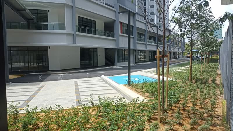 Shop for Rent in Kajang (Selangor) - K.W. Loo (Weng) - Exterior - PropertyGuru.com.my