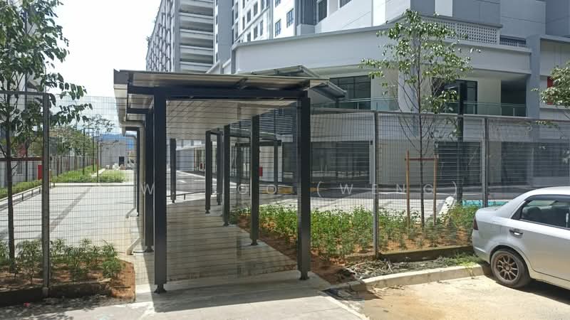 Shop for Rent in Kajang (Selangor) - K.W. Loo (Weng) - Exterior - PropertyGuru.com.my