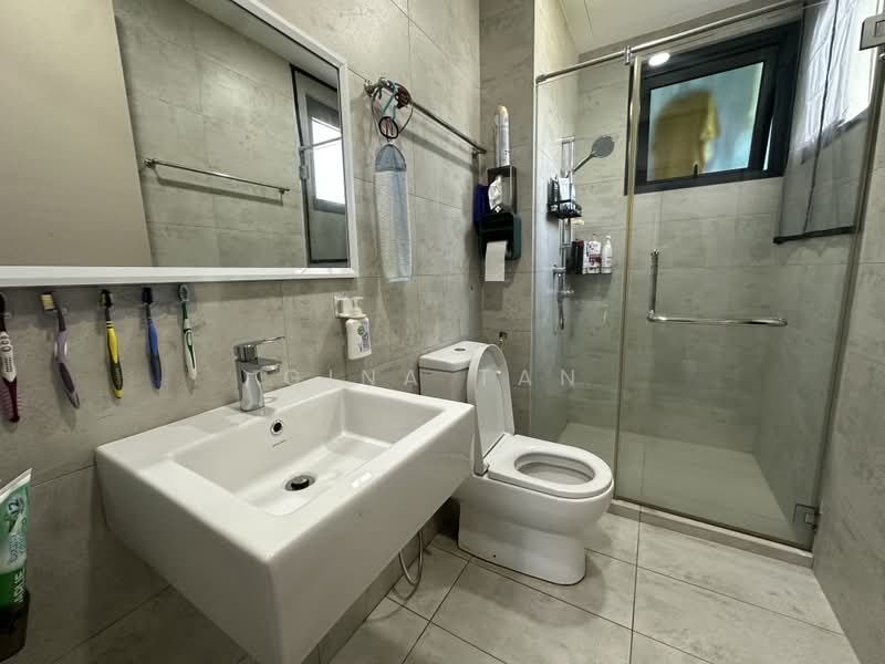 Kondominium untuk Dijual di Mira Residence - Gina Tan - Bathroom - PropertyGuru.com.my