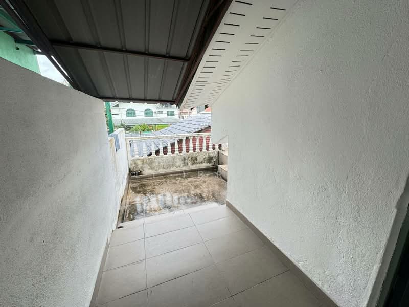 Rumah Teres 1.5 Tingkat untuk Dijual di Bandar Baru Sri Petaling (Sri Petaling) - Azli Ibrahim - Balcony - PropertyGuru.com.my