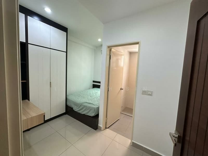 Condominium for Rent at Elit Heights @ Bayan City - Lim Keh Sin - Bedroom - PropertyGuru.com.my