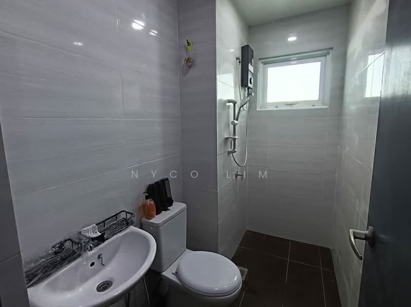 Condominium for Rent at Lavender Residences - Nyco Lim - Bathroom - PropertyGuru.com.my
