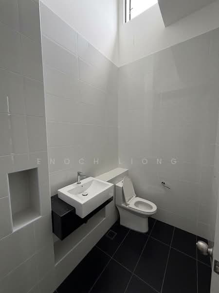 Terraced House for Rent in Kota Masai (Pasir Gudang) - Enoch Liong - Bathroom - PropertyGuru.com.my