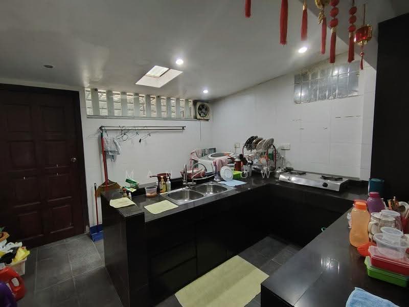 1-storey Terraced House for Sale in Sri Petaling (Kuala Lumpur) - MAN CHOW - Kitchen - PropertyGuru.com.my