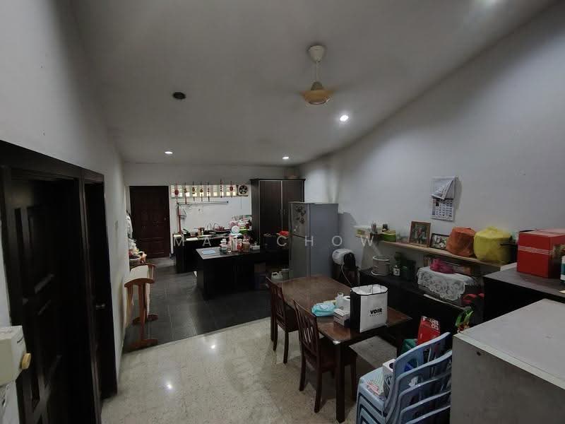 1-storey Terraced House for Sale in Sri Petaling (Kuala Lumpur) - MAN CHOW - Kitchen - PropertyGuru.com.my