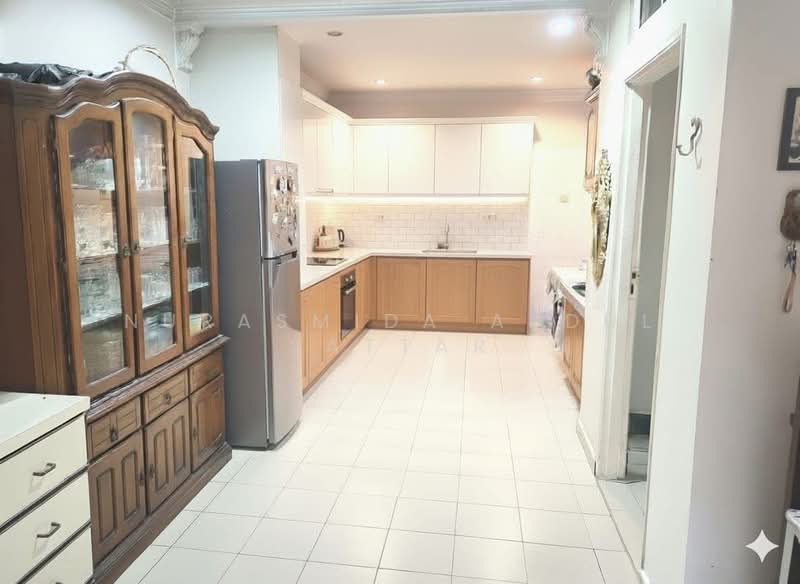 Rumah Teres 2 Tingkat untuk Dijual di Taman Alam Megah (Shah Alam) - Nurasmida Abdul Sattar - Kitchen - PropertyGuru.com.my