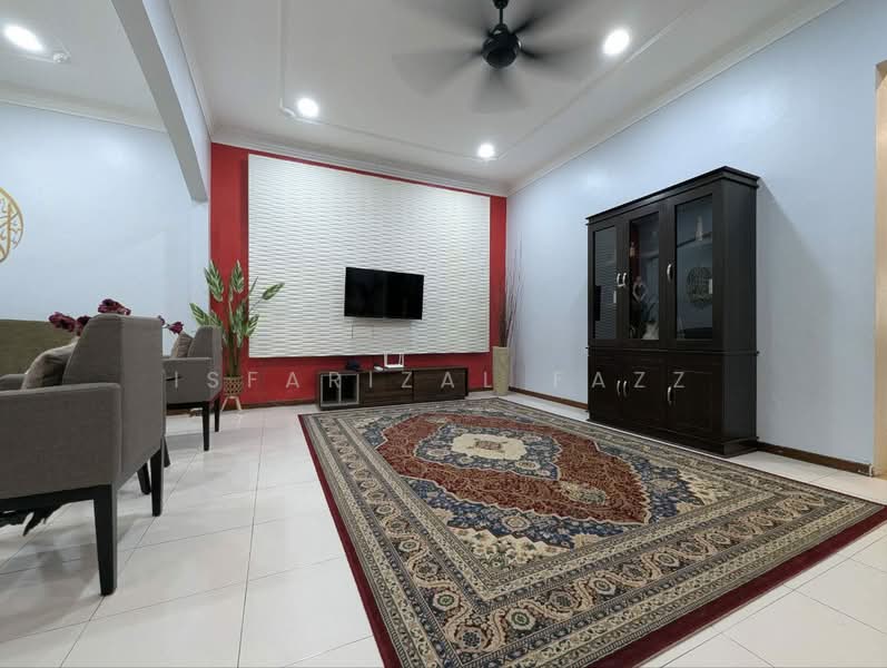 Rumah Teres 2 Tingkat untuk Dijual di Kota Damansara (Selangor) - Isfarizal fazz - Living Room - PropertyGuru.com.my