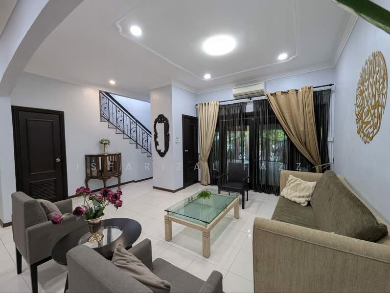 Rumah Teres 2 Tingkat untuk Dijual di Kota Damansara (Selangor) - Isfarizal fazz - PropertyGuru.com.my