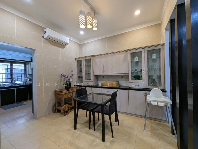 Rumah Teres 2 Tingkat untuk Dijual di Kota Damansara (Selangor) - Isfarizal fazz - Kitchen - PropertyGuru.com.my