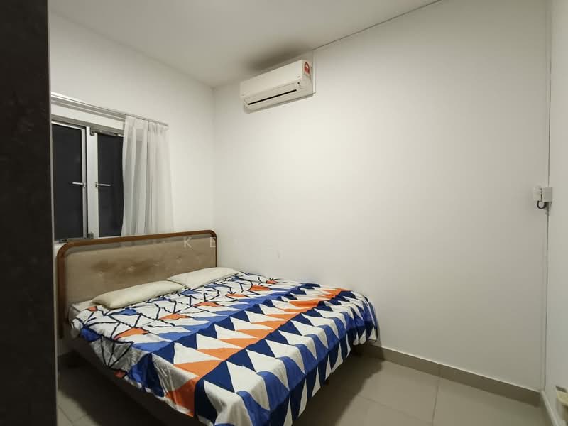 Service Residence for Sale at Platinum Lake PV 21 - Kent Lau - Bedroom - PropertyGuru.com.my