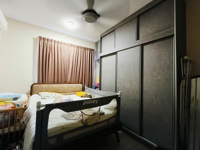 Service Residence for Sale at Platinum Lake PV 21 - Kent Lau - Bedroom - PropertyGuru.com.my