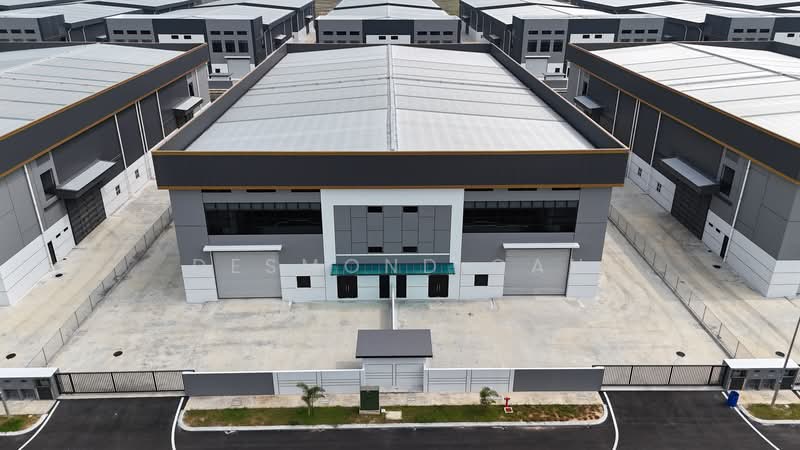 Factory for Rent in Puchong (Selangor) - Desmond Gan - Exterior - PropertyGuru.com.my