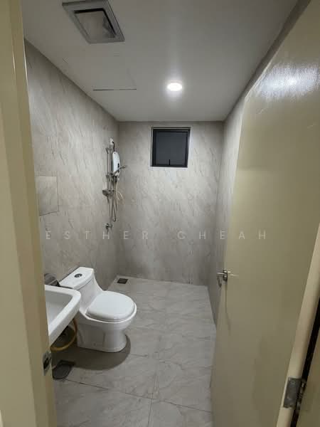Kondominium untuk Disewa di The Hamilton - Esther Cheah - Bathroom - PropertyGuru.com.my