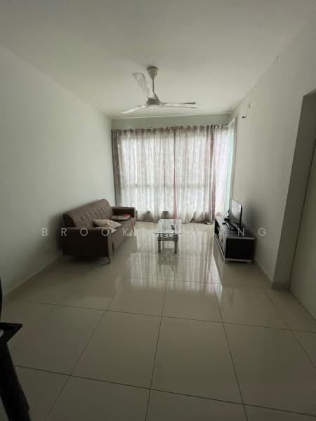 Servis Apartment untuk Dijual di Maxim Residences - Brooke Chang - Living Room - PropertyGuru.com.my