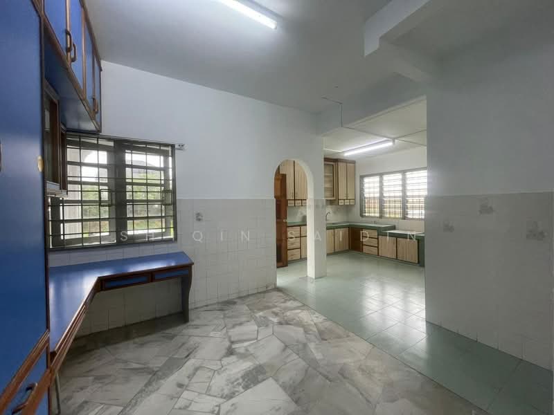2-storey Terraced House for Sale in Usj 3 (Subang Jaya) - Shiqin Saidin - Kitchen - PropertyGuru.com.my