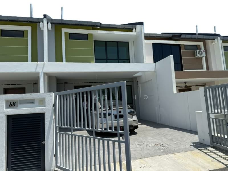 Terraced House for Sale in Hulu Langat (Selangor) - Pearl Ho - Exterior - PropertyGuru.com.my