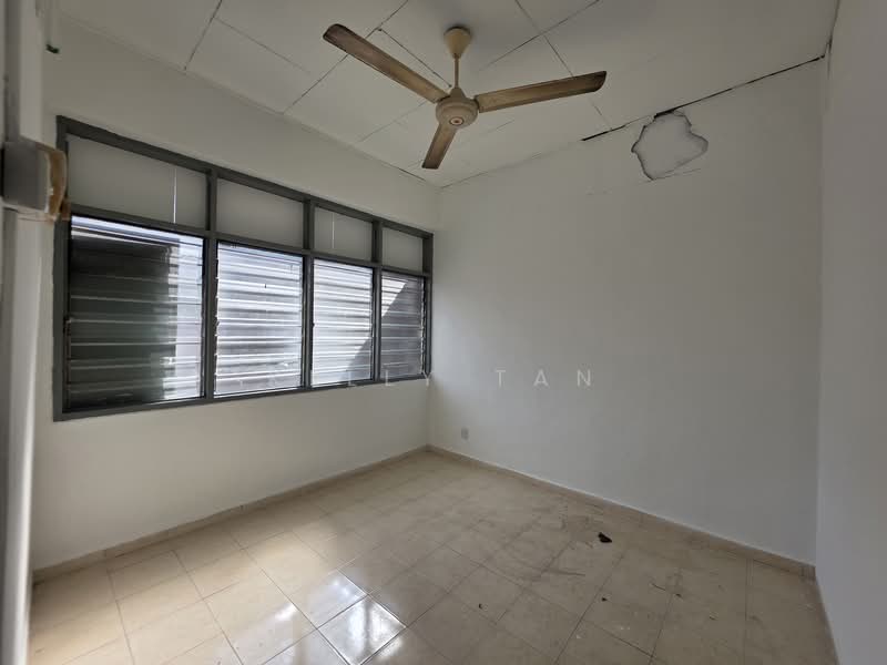 Shop / Office for Rent in Ayer Itam (Penang) - Kelly Tan - PropertyGuru.com.my