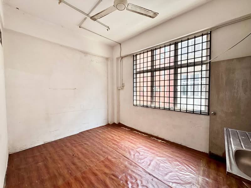 Shop for Rent in Bandar Pontian (Pontian) - Saedah Napisah - Interior - PropertyGuru.com.my