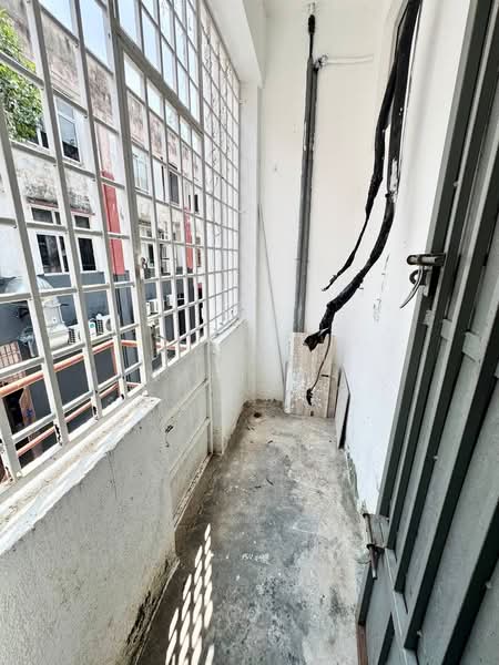 Shop for Rent in Bandar Pontian (Pontian) - Saedah Napisah - Balcony - PropertyGuru.com.my