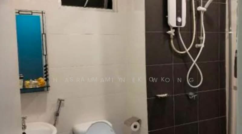 Servis Apartment untuk Disewa di Maxim Citylights - Sammy Kok - Bathroom - PropertyGuru.com.my