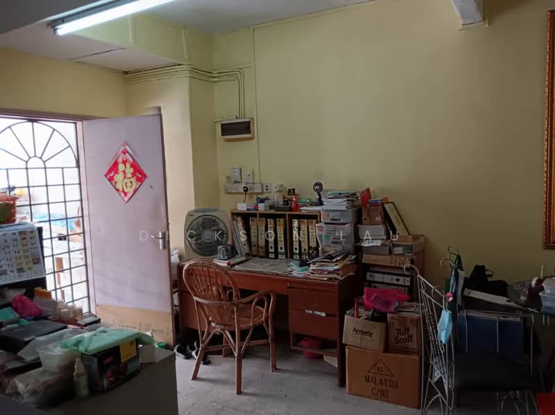 2-storey Terraced House for Sale in Taman Daya (Kepong) - Dickson Lau - Study - PropertyGuru.com.my