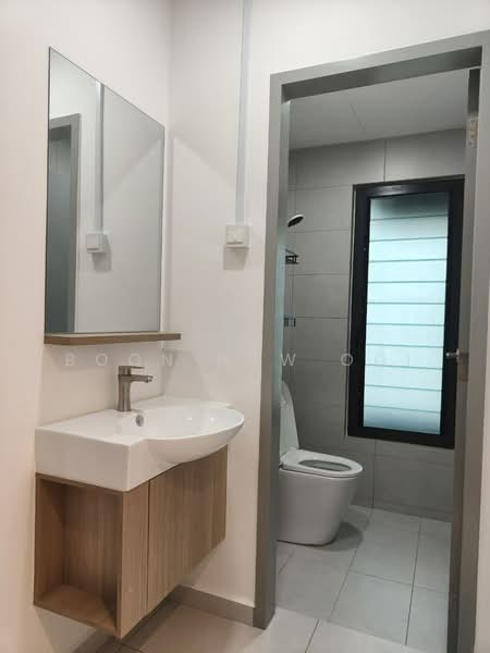 Service Residence for Rent at Sinaran @ Utropolis - Boon Haw Ooi - Bathroom - PropertyGuru.com.my