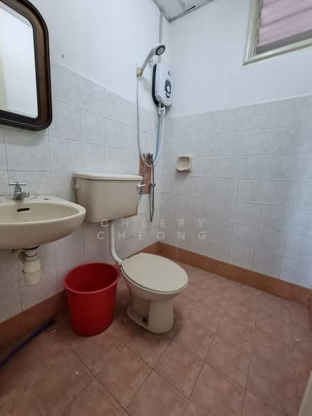 Condominium for Rent at Garden Park - Cheery Cheong - Bathroom - PropertyGuru.com.my