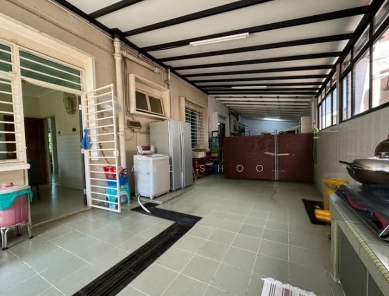 Rumah Berkembar untuk Dijual di Taman Overseas Union (Taman Oug) (Jalan Klang Lama (Old Klang Road)) - Jane Shoo - Kitchen - PropertyGuru.com.my