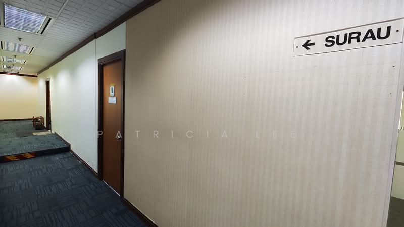 Office for Rent in Kuala Lumpur (Kuala Lumpur) - Patricia Lee - Corridor - PropertyGuru.com.my