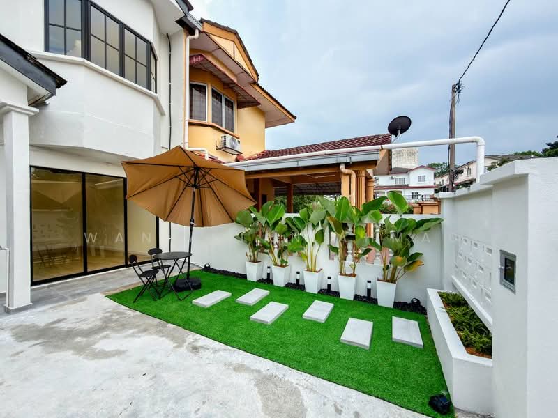 Terraced House for Sale in Taman Jasmin (Kajang) - Wan Azlan Ahmad - Exterior - PropertyGuru.com.my