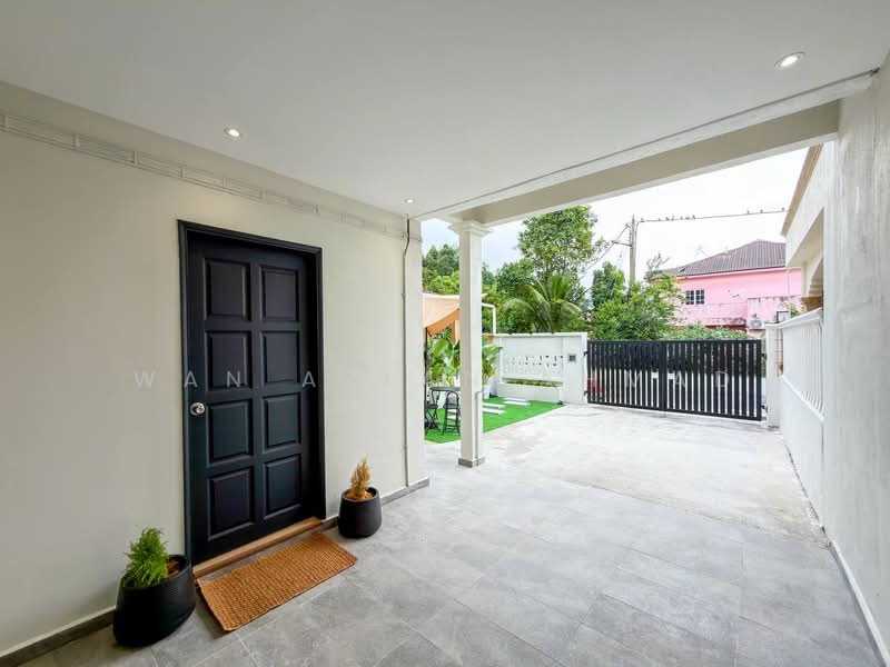 Terraced House for Sale in Taman Jasmin (Kajang) - Wan Azlan Ahmad - Exterior - PropertyGuru.com.my