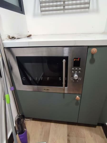 Service Residence for Sale at M Centura - Cliff Siow - Kitchen - PropertyGuru.com.my