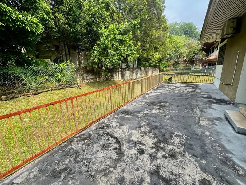 Bungalow for Sale in Seksyen 12 (Shah Alam) - Azizol . - Exterior - PropertyGuru.com.my