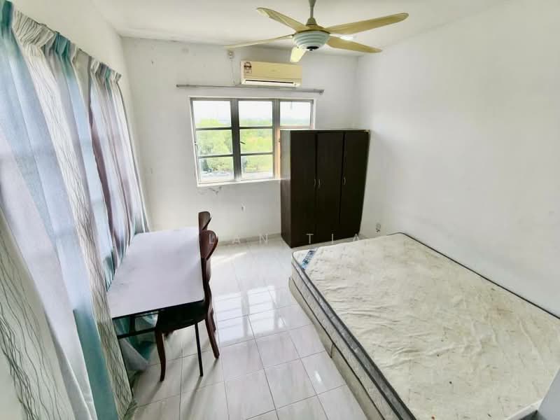 Untuk Dijual - Idaman Senibong