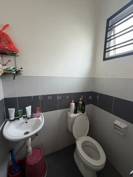 2-storey Terraced House for Sale in Setia Eco Gardens (Gelang Patah) - Tommy Tai - Bathroom - PropertyGuru.com.my