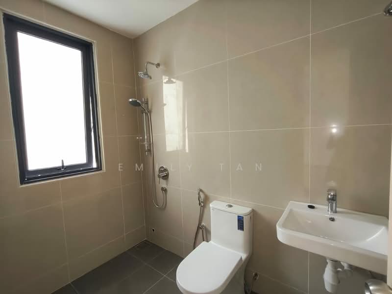 Rumah Teres 3.5 Tingkat untuk Disewa di Damansara Perdana (Selangor) - Emily Tan - Bathroom - PropertyGuru.com.my