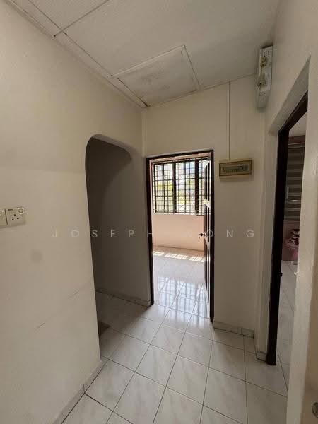 Rumah Teres 2-Tingkat untuk Dijual di Taman Arkid (Menglembu) - Joseph Wong - Interior - PropertyGuru.com.my