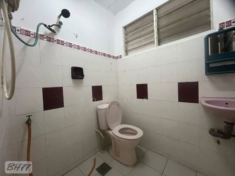 2-storey Terraced House for Sale in Taman Gembira (Klang) - Tom Lee - PropertyGuru.com.my
