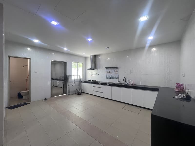 Rumah Berkembar untuk Dijual di Cheras (Selangor) - Christine Lai - Kitchen - PropertyGuru.com.my