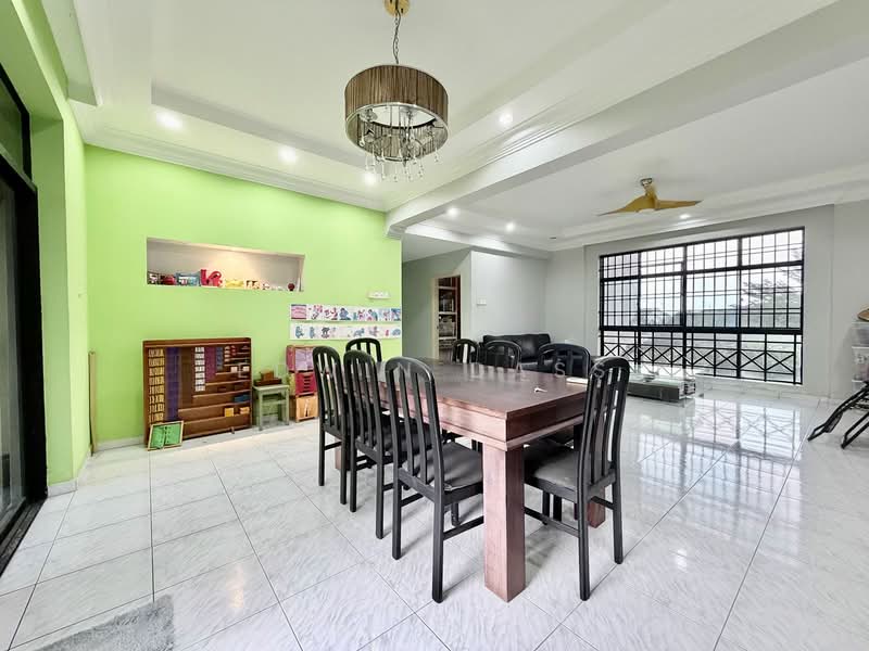 Apartment for Sale at Mewah View Luxurious Apartments - Edwin Dass - Dining Room - PropertyGuru.com.my