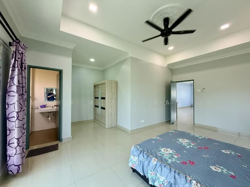 Rumah Teres 3 Tingkat untuk Dijual di Kajang (Selangor) - Mohd Aizat Saiful Bahri - Bedroom - PropertyGuru.com.my