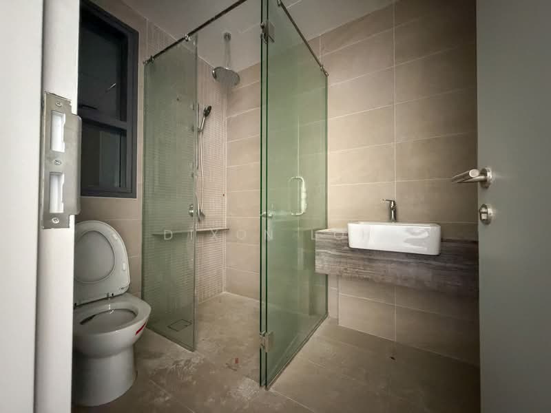 Service Residence for Rent at Edelweiss @ Tropicana Gardens - Dixon Loh - Master Bathroom - PropertyGuru.com.my