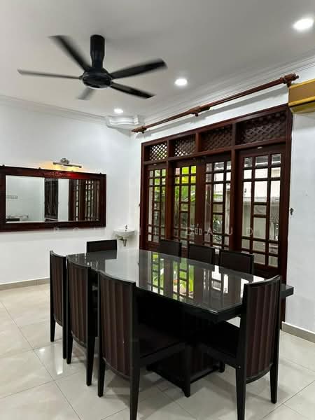 Semi-Detached House for Rent in Kajang (Selangor) - Rohani Daud - Dining Room - PropertyGuru.com.my